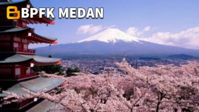 Warga Jepang Keluhkan Lonjakan Turis, Festival Sakura di Gunung Fuji Dibatalkan